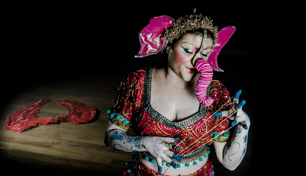 Espetáculo Teatral – Quando os Elefantes saem para passear