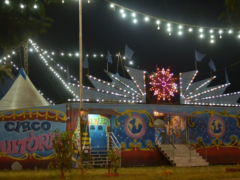 Projeto de Manutenção de Espaço do Circo Vitória leva aulas de circo para estudantes e comunidades