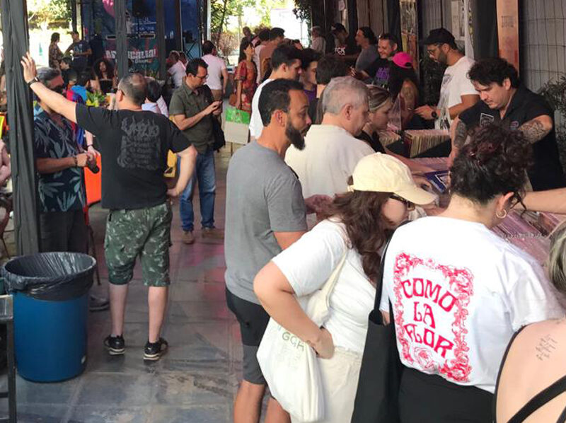 Tropicália! Feira de Discos completa 1 ano trazendo os Djs Dubstrong, Rasmus Schack e Bento Araujo ao INFINU