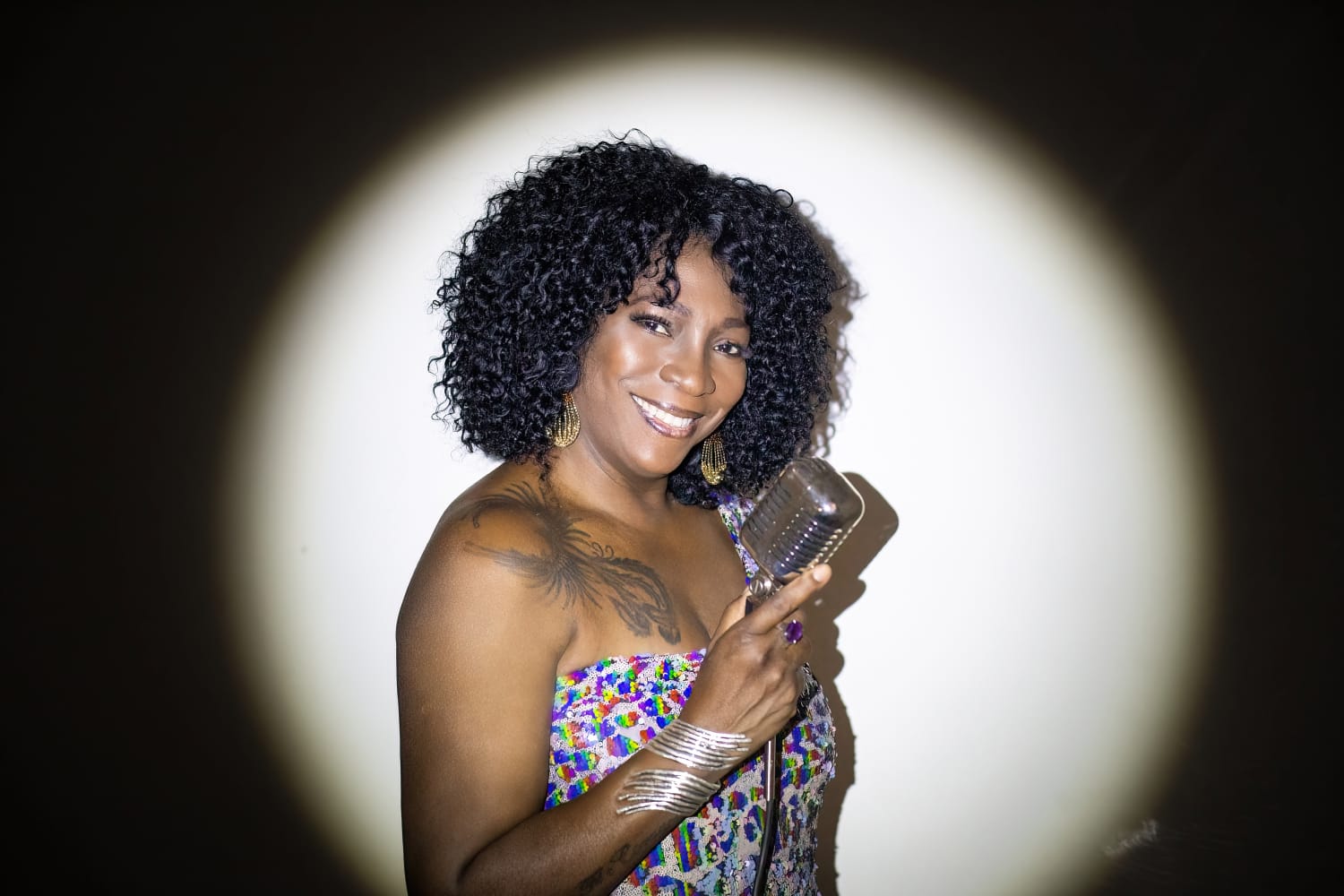 ARUC encerra Oficinas de Carnaval com workshop exclusivo de Marcelo Jacob (LIESA) e shows de Dhi ribeiro e G4 samba