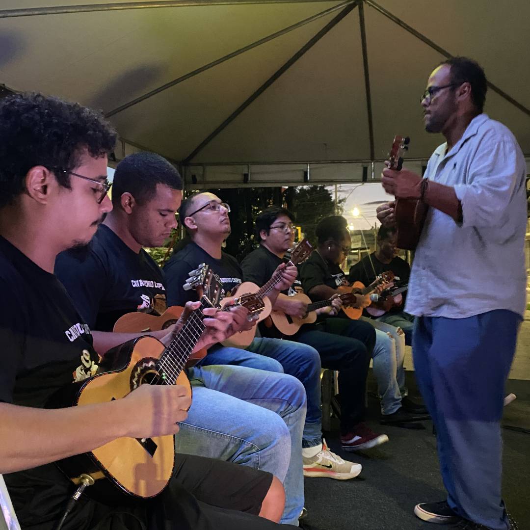 Projeto Cavaquinho Caipira promove resgate histórico e formação de plateia na Estrutural